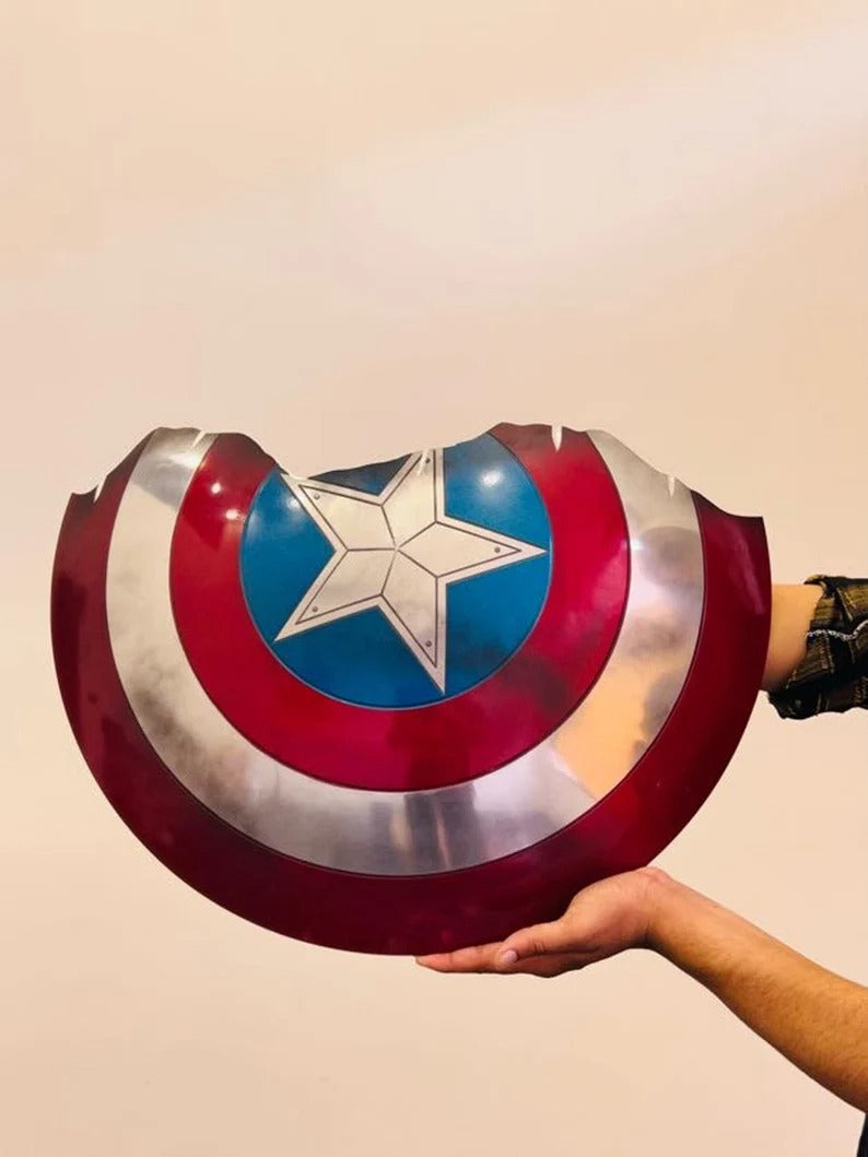 Captain America Broken Shield - Avengers End Game