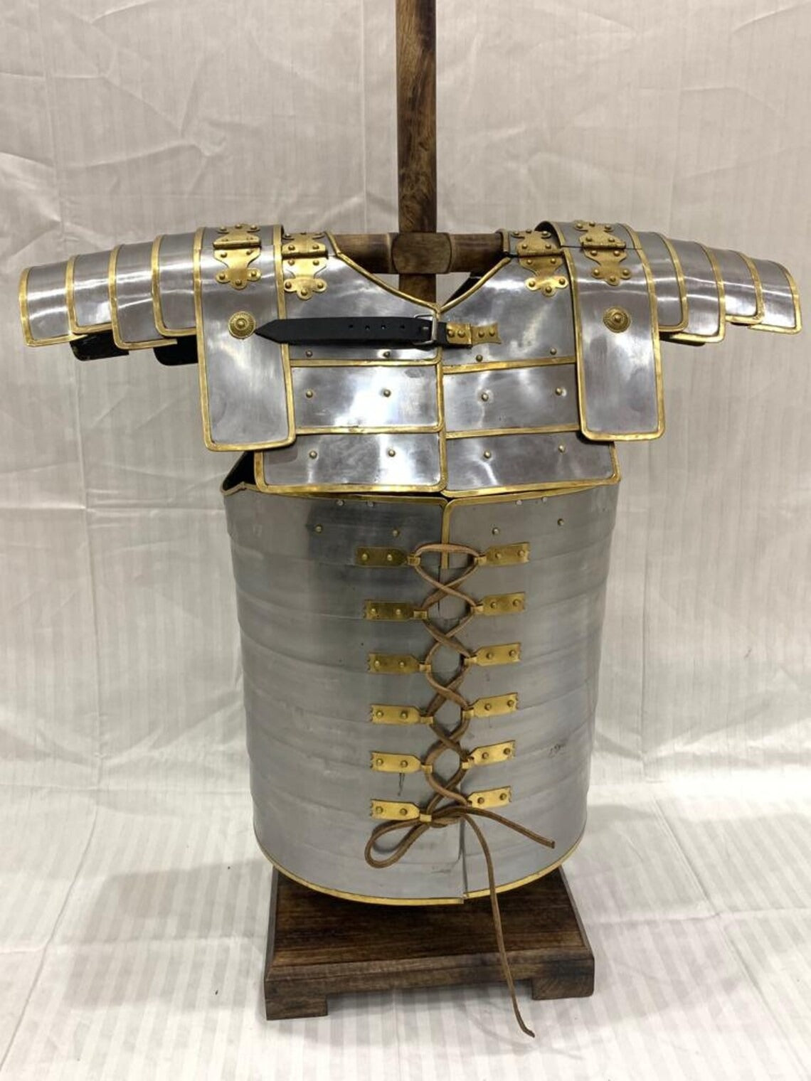 Roman centurion Legionary battle chest armor