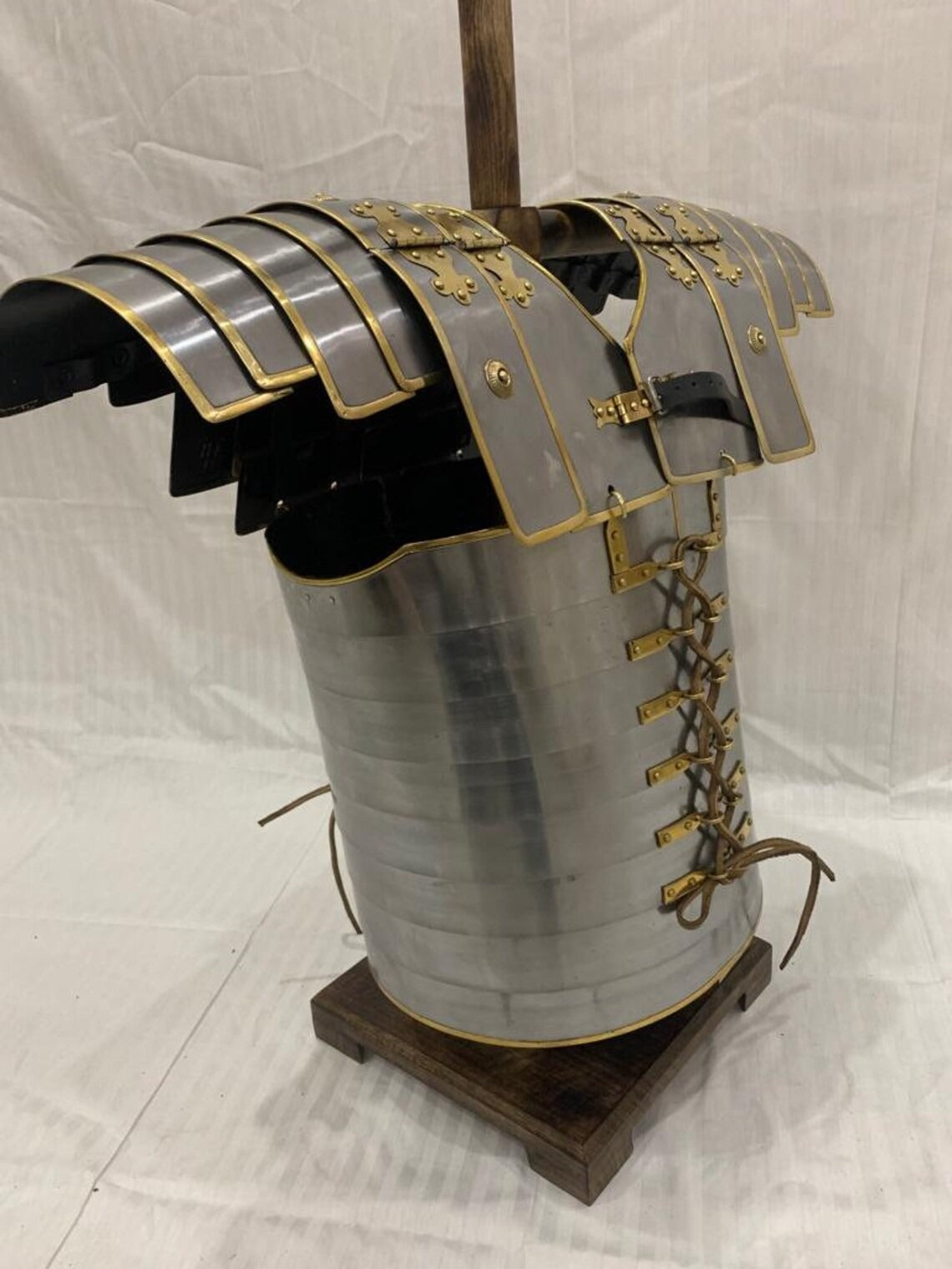 Roman centurion Legionary battle chest armor